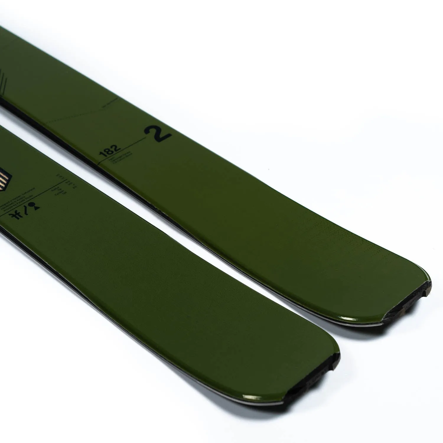 Agent 2 Skis 2024