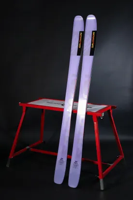 QST 106 Skis 2024